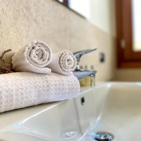 Cala Gavetta Nuovo Trilocale Sul Porticciolo Turistico