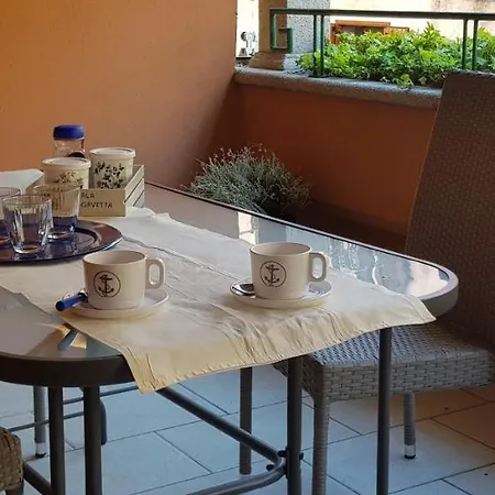 Apartman Cala Gavetta Nuovo Trilocale Sul Porticciolo Turistico La Maddalena